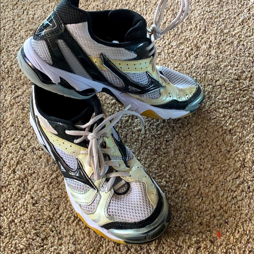 Volleyball Shoes